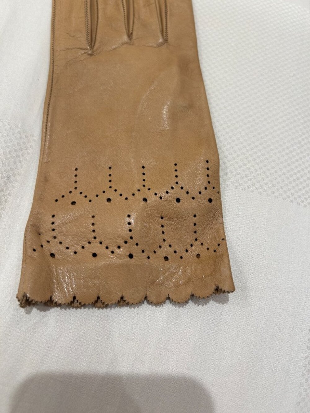 Leather Gloves with Perforated Detail - Picture 3 of 3
